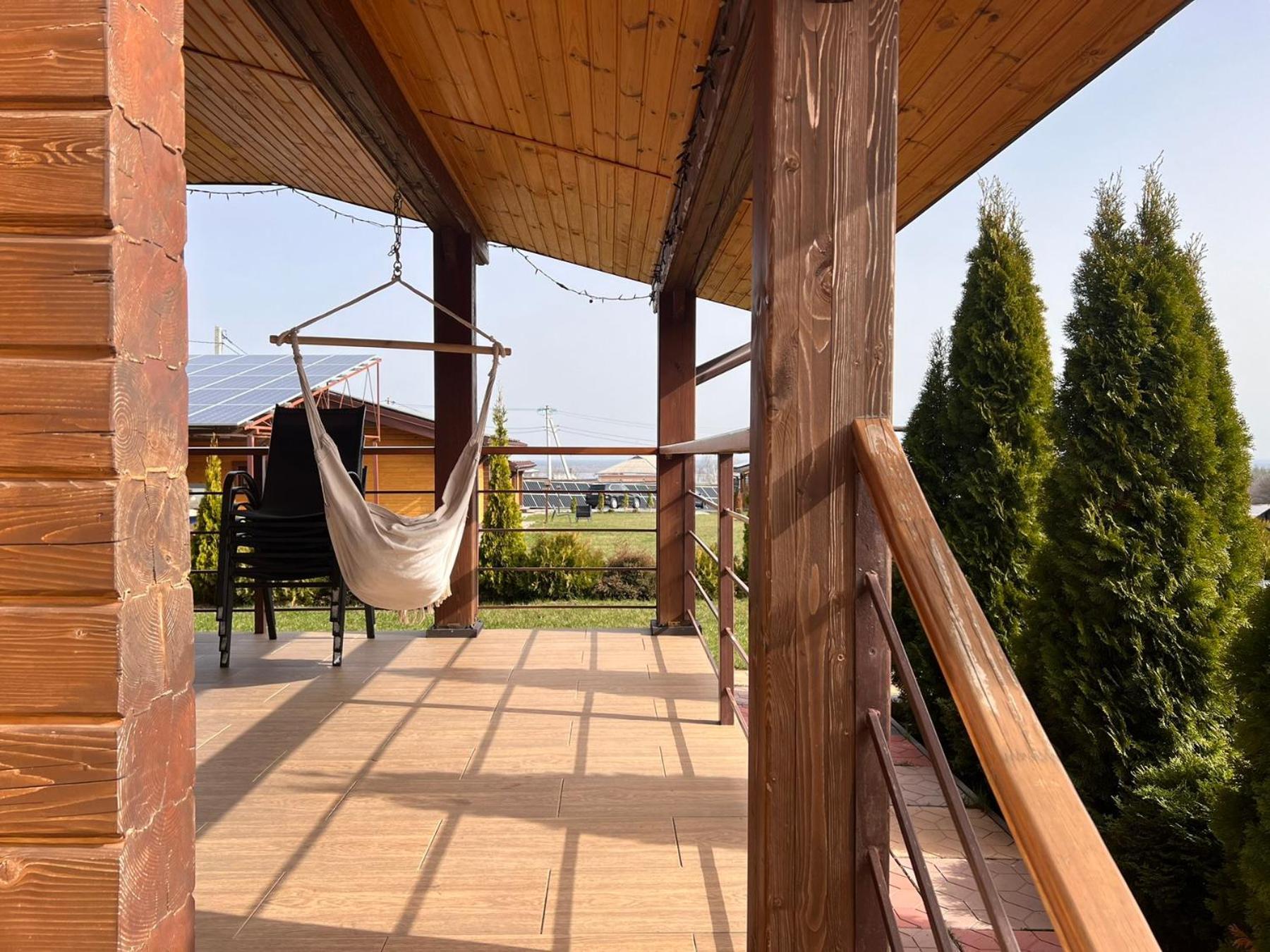 Хомене Villa Rzhyshchiv Eksteriør bilde